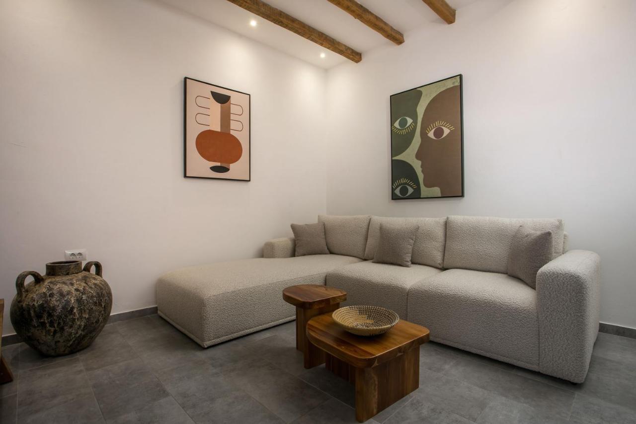 Pera 2-bedroom In The Center Of Hébergement de vacances *